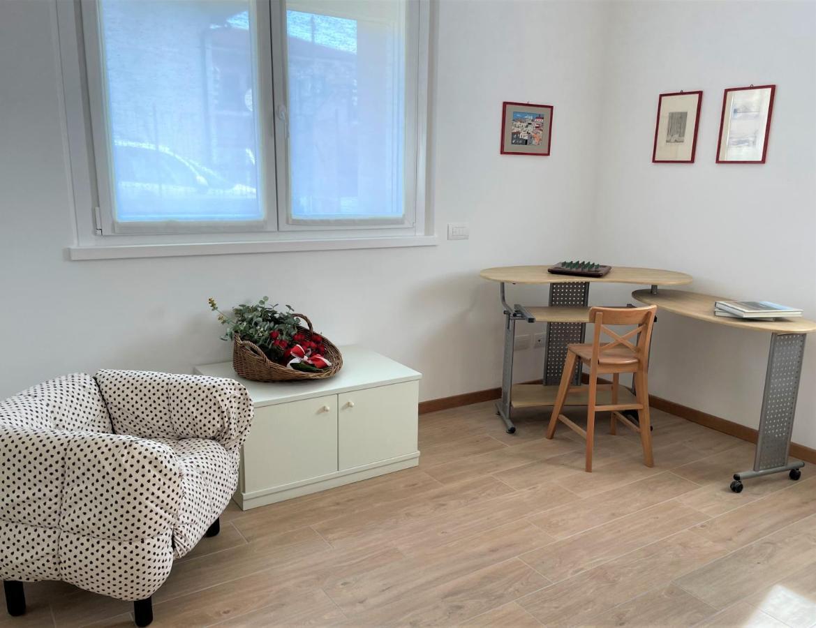 Apartamento Giorni Felici Tutto Nuovo, Giardino, Parcheggio Verbania Exterior foto